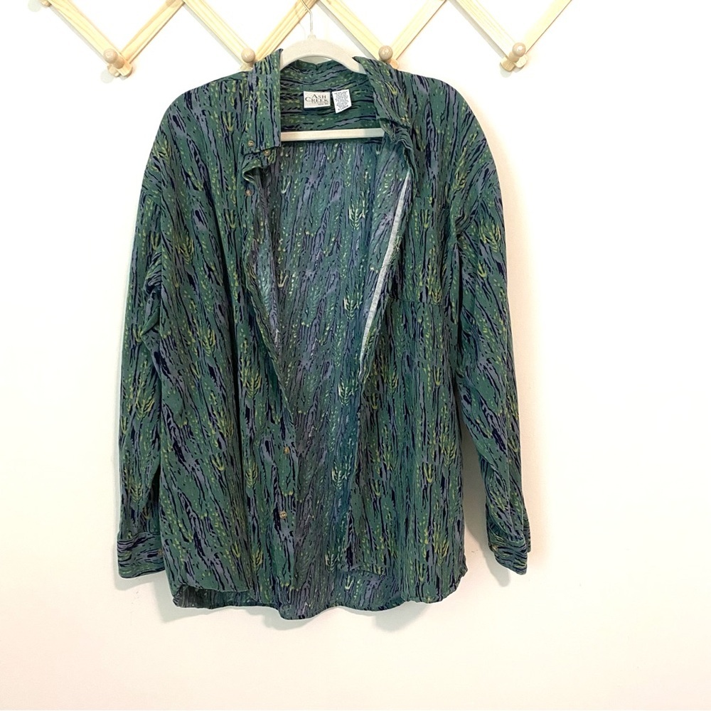 Ash Creek Vintage 100% Cotton Corduroy Button Up size XL